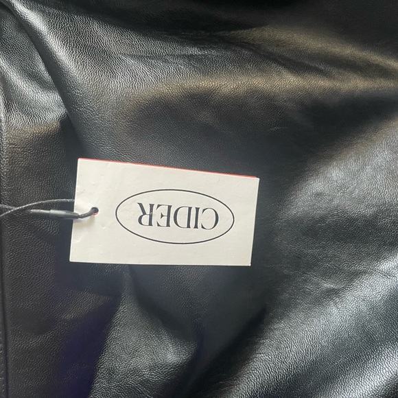 Cider faux black leather wrap style skirt L nwt - Picture 3 of 6